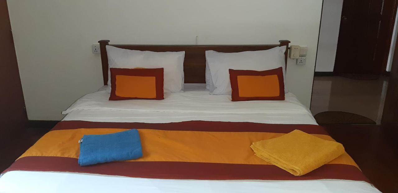 Kandy Green View Bungalow Luaran gambar