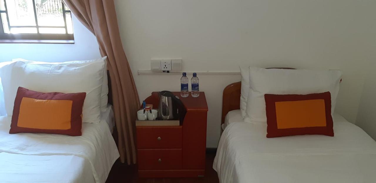 Kandy Green View Bungalow Luaran gambar