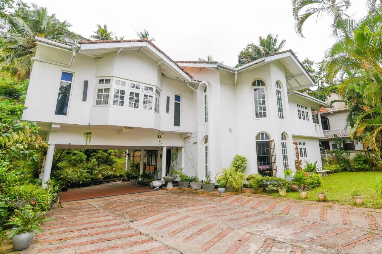 Kandy Green View Bungalow Luaran gambar